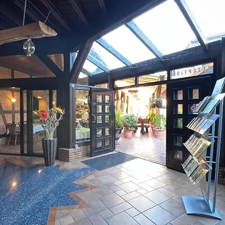 Und Am Burchardikloster *