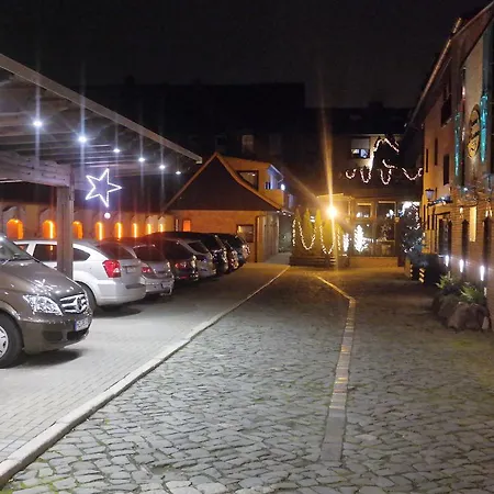 Und Am Burchardikloster * Halberstadt