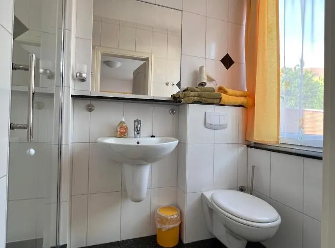 Und Am Burchardikloster Hotel Halberstadt