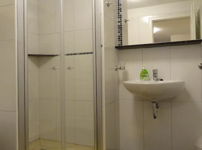 Hotel Und Am Burchardikloster *