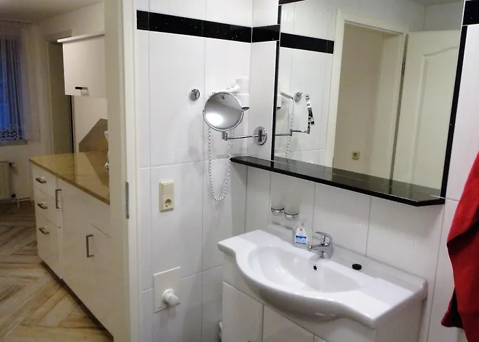 Und Am Burchardikloster * Halberstadt